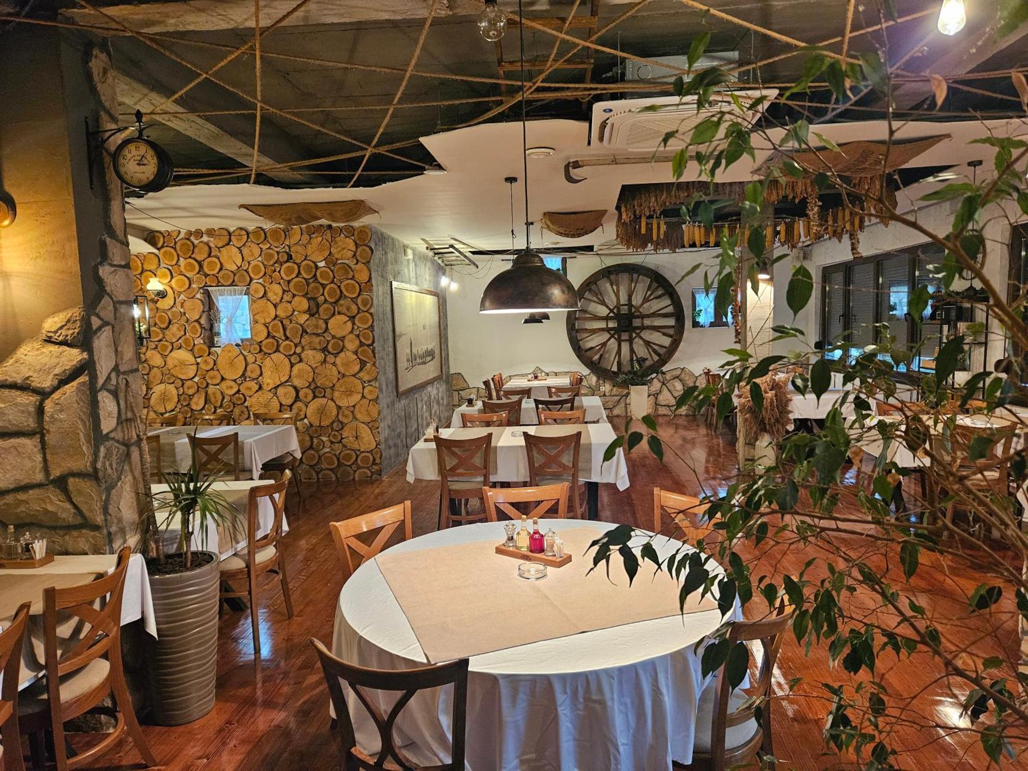Apartmani Drijen Ravno 外观 照片