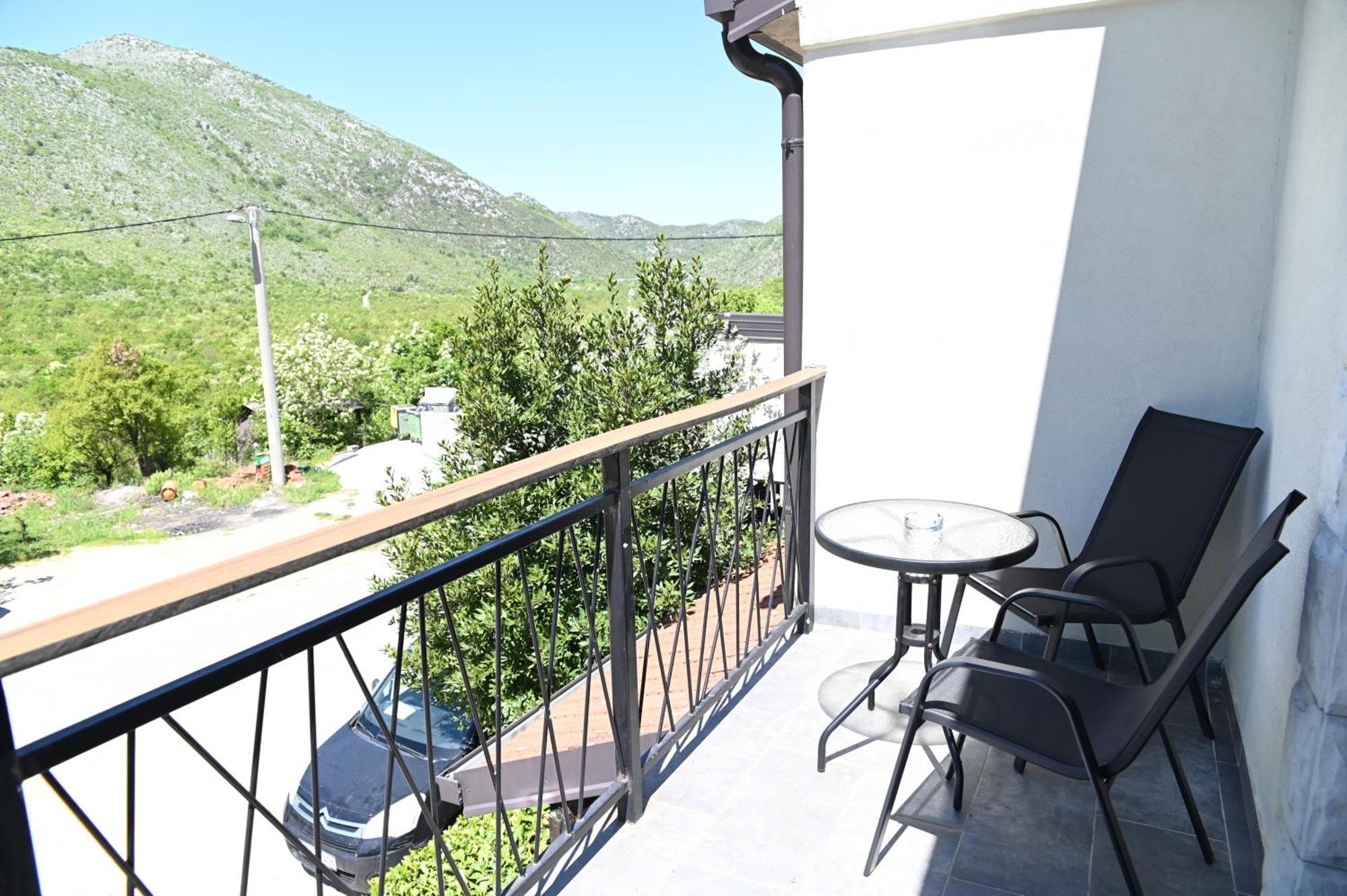 Apartmani Drijen Ravno 外观 照片